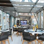 Leonardo Boutique South Hotel