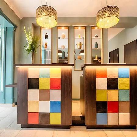 Hotel Leonardo Boutique South