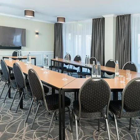 Leonardo Boutique South Hotel